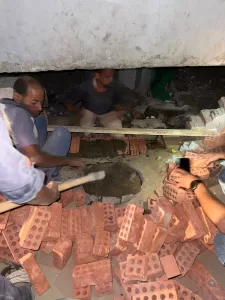 بعد واقعة "الثقب الأسود" بالهرم.. محافظة الجيزة تغلق فتحات أسفل الكباري لمنع استغلالها في أنشطة غير مشروعة 67 - جريدة المساء
