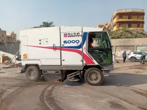 "نظافة الجيزة" ترفع ٥٠٠ طن مخلفات أسفل محور كمال عامر ومحيط مستشفى بولاق 25 - جريدة المساء