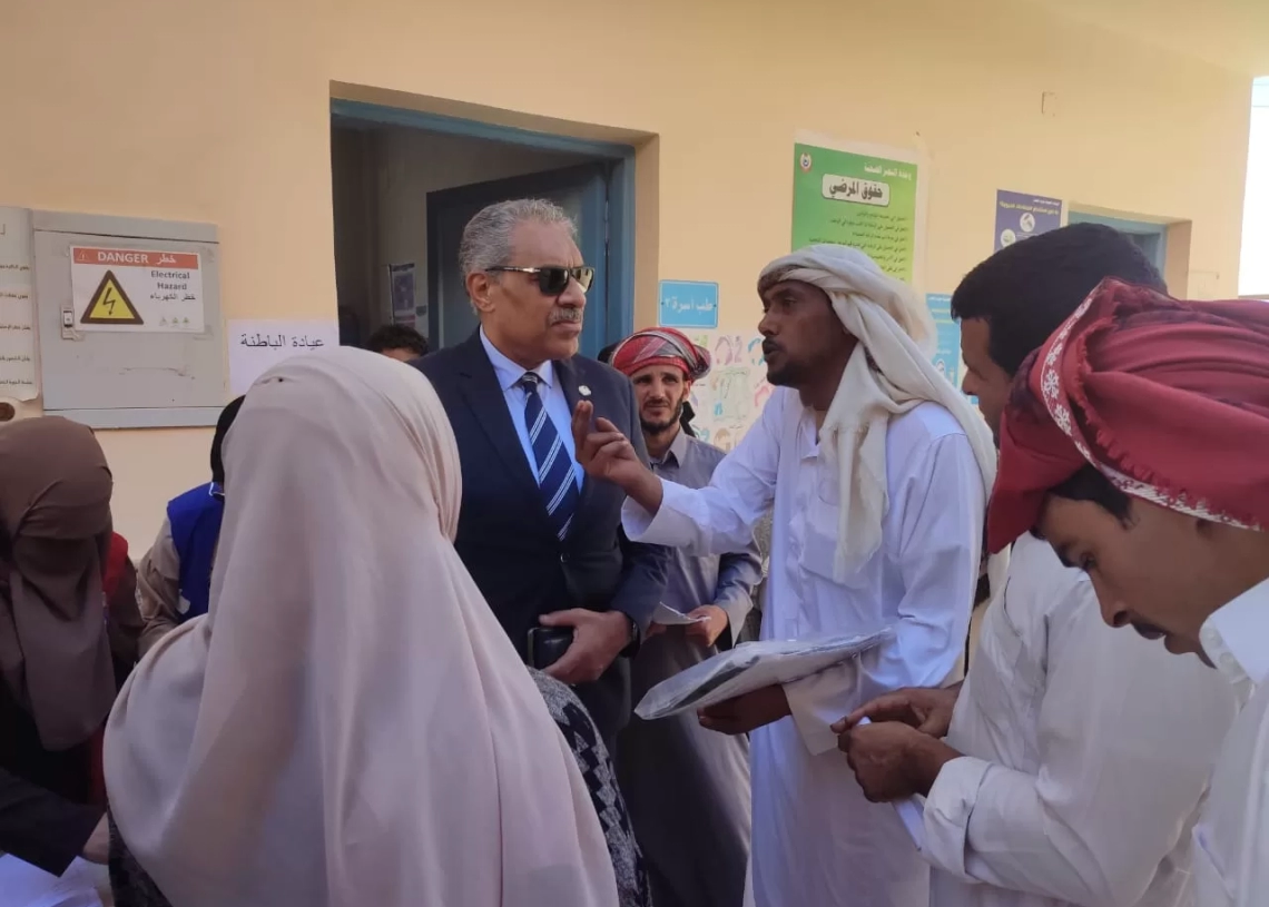 سكرتير عام محافظة مطروح يتفقد قافلة “مطروح الخير” بقرية النصر  17 - جريدة المساء