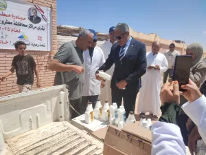سكرتير عام محافظة مطروح يتفقد قافلة “مطروح الخير” بقرية النصر  25 - جريدة المساء