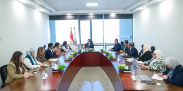 وزير الصحة يبحث مع السفير الهندي تعزيز التعاون في الرعاية الصحية والتكنولوجيا وإنتاج اللقاحات 1 - جريدة المساء