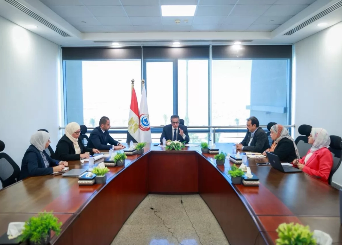 وزير الصحة يبحث آليات التوزيع العادل لأعضاء المهن الصحية وفق الاحتياجات 19 - جريدة المساء
