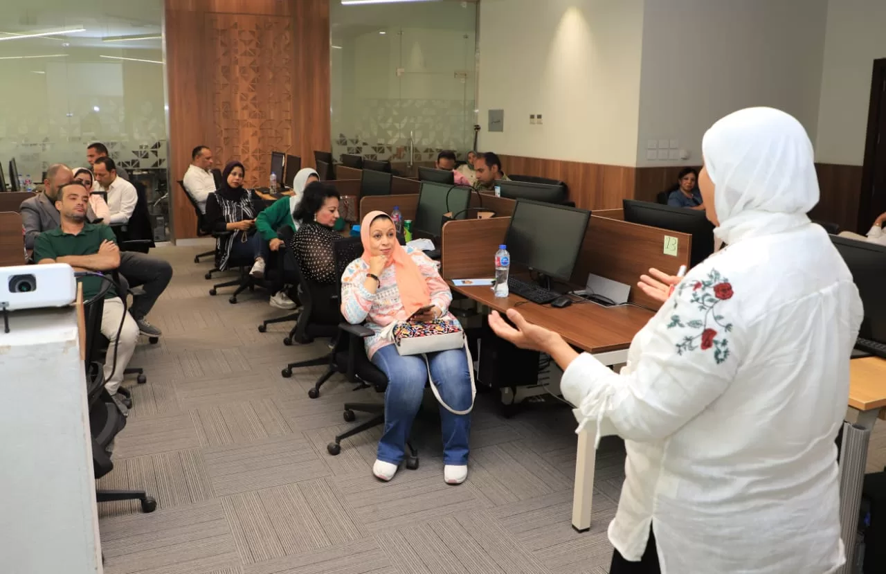 "كتاب البيئة" تختتم ورشة عمل مراسلي المحافظات بالإعلان عن مسابقة إعلامية بيئية 33 - جريدة المساء