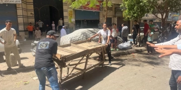 سيولة مرورية.. محافظة الجيزة تزيل إشغالات للمقاهي والباعة الجائلين بشارع سليم في فيصل(صور) 1 - جريدة المساء