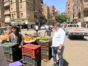 سيولة مرورية.. محافظة الجيزة تزيل إشغالات للمقاهي والباعة الجائلين بشارع سليم في فيصل(صور) 35 - جريدة المساء