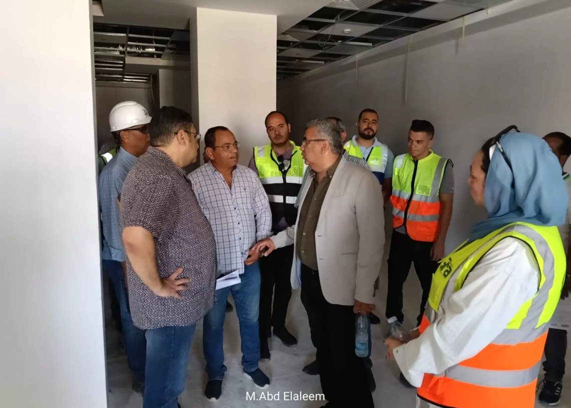 مساعد وزير الصحة يتفقد مستشفى العبور التخصصي تمهيدًا لتشغيله 19 - جريدة المساء