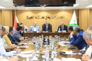 محافظ الجيزة يبحث الموقف التنفيذي لمشروعات الري ومياه الشرب 27 - جريدة المساء