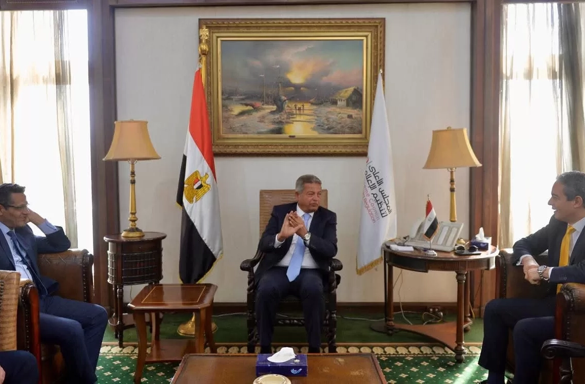 رئيس الأعلى للإعلام يجتمع مع نقيبي الإعلاميين والصحفيين ورئيس رابطة النقاد الرياضيين 19 - جريدة المساء