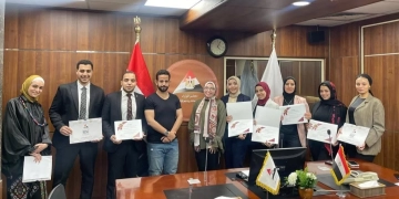 برنامج تدريبي لطلاب حقوق عين شمس بالبوابة القانونية لمجلس الوزراء 2 - جريدة المساء برنامج تدريبي لطلاب حقوق عين شمس بالبوابة القانونية لمجلس الوزراء 1 - جريدة المساء