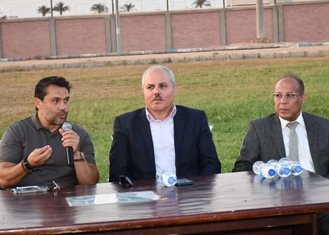 رحلة كفاح أحمد حسن أمام طلاب ملتقى القادة الأول للجامعات  16 - جريدة المساء