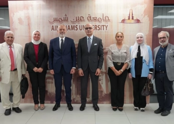 عين شمس تبحث مع السفير اليوناني تعزيز التعاون الأكاديمي 20 - جريدة المساء