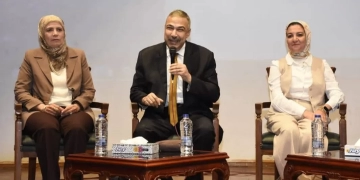 ندوة بعين شمس تناقش تنمية القدرات الابتكارية للجامعات 1 - جريدة المساء