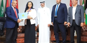 د.شراقي يشارك في منتدى الشباب العربي للبيئة بالغردقة 2 - جريدة المساء د.شراقي يشارك في منتدى الشباب العربي للبيئة بالغردقة 1 - جريدة المساء