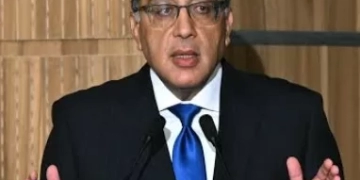 د.مدبولي: أبناء مصر بالخارج ضربوا أروع الأمثلة في الوطنية 1 - جريدة المساء