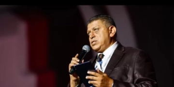 "خالد فتحي" يرحب بضيوف مصر في افتتاح مونديال اليد.. ويؤكد جمهورنا سر قوتنا 2 - جريدة المساء "خالد فتحي" يرحب بضيوف مصر في افتتاح مونديال اليد.. ويؤكد جمهورنا سر قوتنا 1 - جريدة المساء