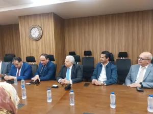 رئيس مصلحة الضرائب .. تلتقى بوفد من جمعية رجال الأعمال المصريين الأفارقة 24 - جريدة المساء رئيس مصلحة الضرائب .. تلتقى بوفد من جمعية رجال الأعمال المصريين الأفارقة 23 - جريدة المساء