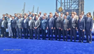 أموى.. يقوم بجولة ميدانية بالمنافذ الجمركية بالعين السخنة 23 - جريدة المساء