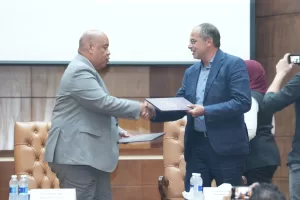 بروتوكول تعاون بين "الغرفة التجارية بالقاهرة" وشركة "فورى" .. لتعزيز الرقمنة والشمول المالى 21 - جريدة المساء