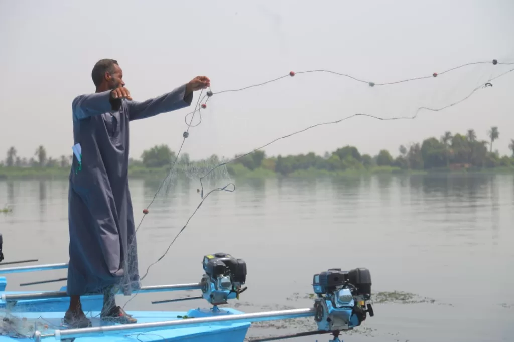 "صناع الخير" تُسلِّم 21 مركبَ صيدٍ حديثة لدعم صيادي قرية النمسا بالأقصر 18 - جريدة المساء "صناع الخير" تُسلِّم 21 مركبَ صيدٍ حديثة لدعم صيادي قرية النمسا بالأقصر 17 - جريدة المساء