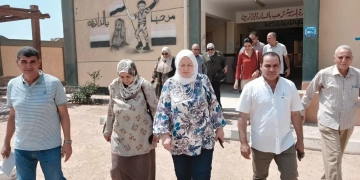 أمل الهواري تتفقد استعدادات مدارس أهناسيا للعام الجديد 1 - جريدة المساء
