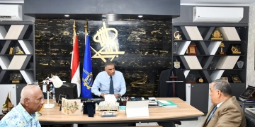 د. إسماعيل كمال: تكاتف الجهود لعودة أسوان إلى الدورى الممتاز 1 - جريدة المساء