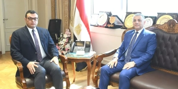 وزير الإسكان : كل الدعم لأهالي الإسماعيلية 1 - جريدة المساء