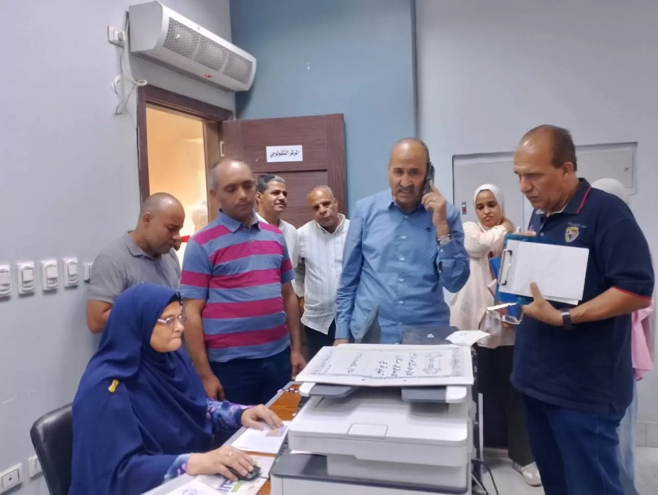 سكرتير عام قنا يشن جولة مفاجئة بنقادة لمتابعة ملفات التقنين والتصالح: لا تهاون في خدمة المواطنين! 47 - جريدة المساء