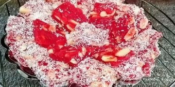 الملبن الأحمر بالفول السوداني بطريقة بسيطة وسريعة بالمنزل 1 - جريدة المساء