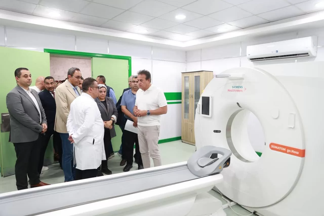 وزير الصحة يوجه بإنشاء وحدة لزراعة النخاع ومستشفى للصحة النفسية بقنا 27 - جريدة المساء