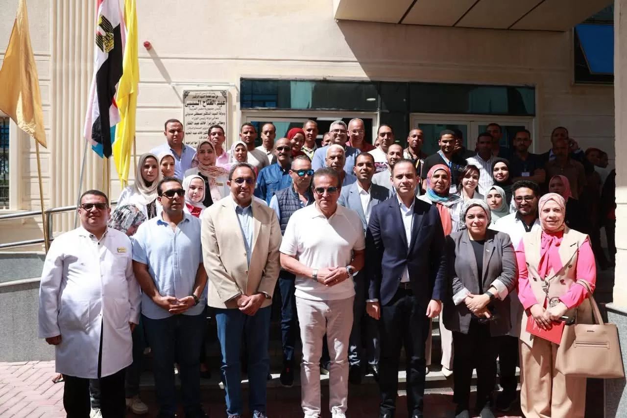 وزير الصحة يوجه بإنشاء وحدة لزراعة النخاع ومستشفى للصحة النفسية بقنا 37 - جريدة المساء