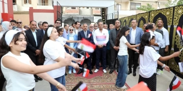 محافظ الشرقية يفتتح أعمال توسعات مدرسة الملك فهد الرسمية للغات بمنيا القمح 1 - جريدة المساء