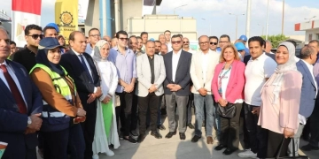 وزير الإسكان ومحافظ الشرقية يتفقدان محطة معالجةصرف صحي أبوكبير 2 - جريدة المساء وزير الإسكان ومحافظ الشرقية يتفقدان محطة معالجةصرف صحي أبوكبير 1 - جريدة المساء