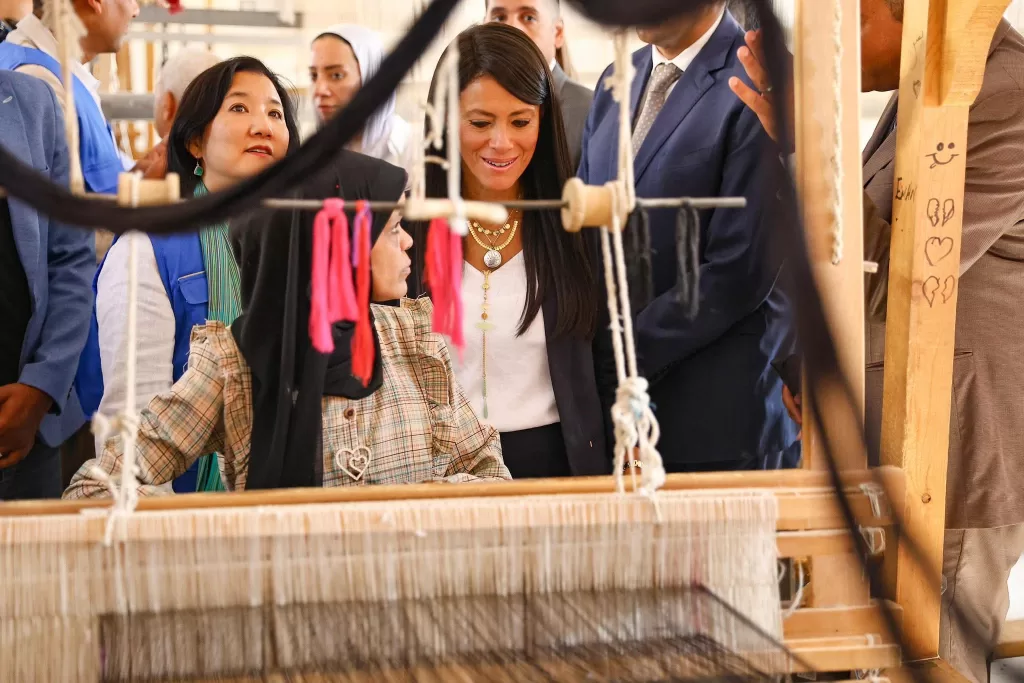 ﻿وزيرة التخطيط تضع حجر الأساس لمصنع إنتاج الحرير الطبيعي بقنا ، تفاصيل 45 - جريدة المساء