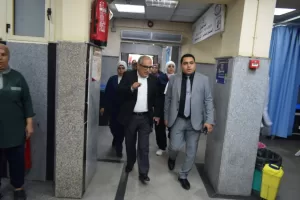 رئيس هيئة التأمين الصحي يتفقد مستشفى المقطم لمتابعة الخدمات المقدمة للمنتفعين 18 - جريدة المساء رئيس هيئة التأمين الصحي يتفقد مستشفى المقطم لمتابعة الخدمات المقدمة للمنتفعين 17 - جريدة المساء