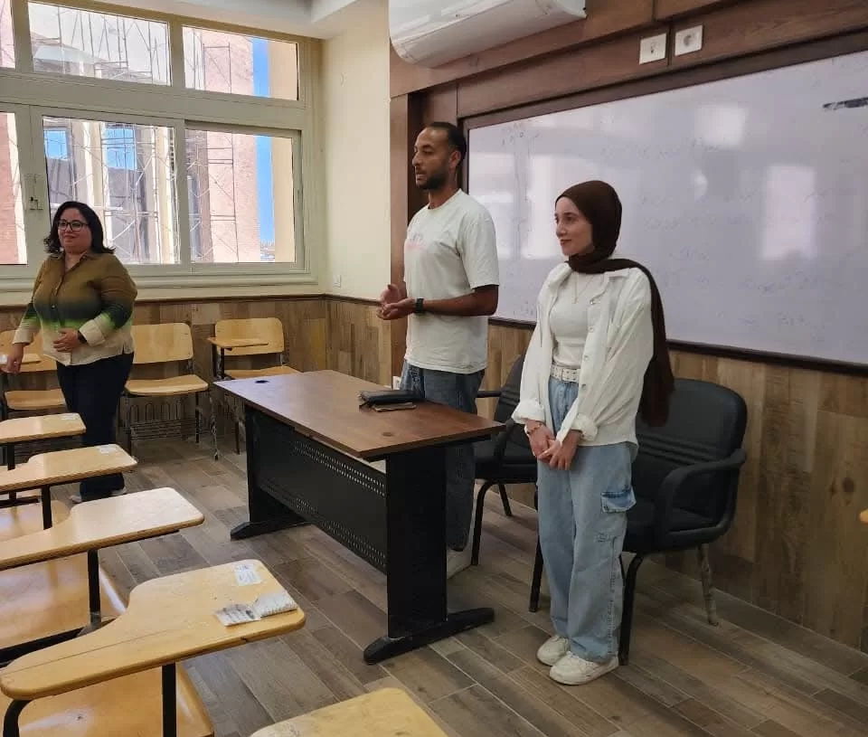 لقاء تعريفي موسع لطلاب قسم اللغة الفرنسية الجدد بجامعة مطروح. 20 - جريدة المساء لقاء تعريفي موسع لطلاب قسم اللغة الفرنسية الجدد بجامعة مطروح. 19 - جريدة المساء