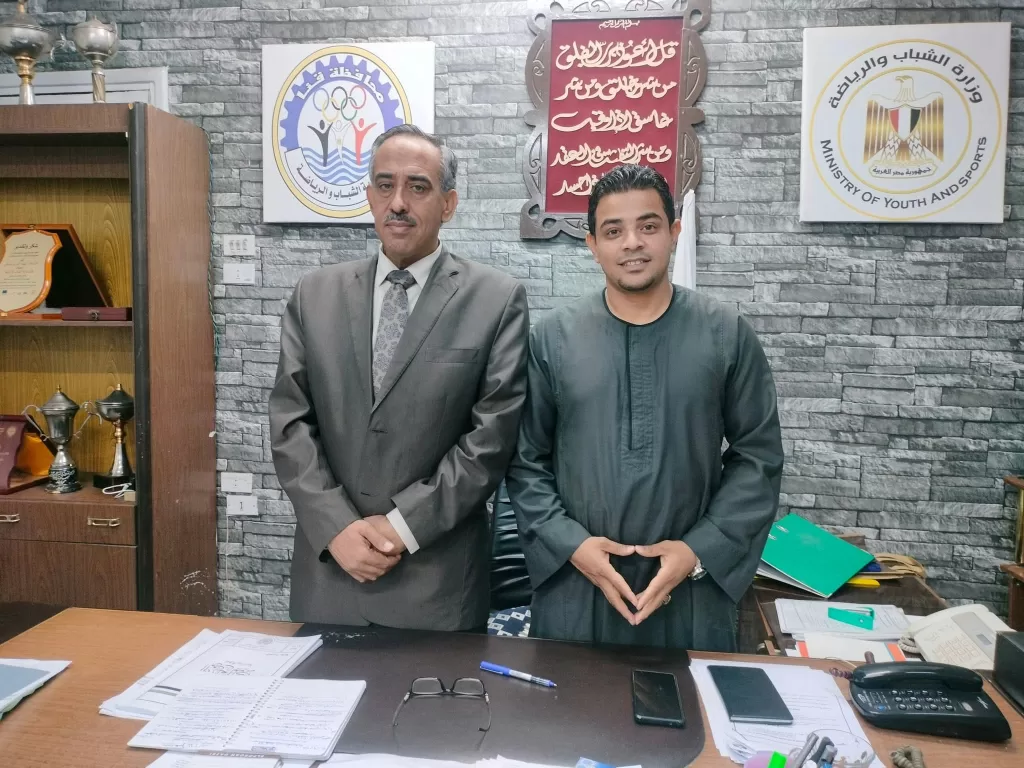 وكيل وزارة الشباب والرياضة بقنا يستقبل أعضاء محاكاة مجلس الشيوخ 19 - جريدة المساء