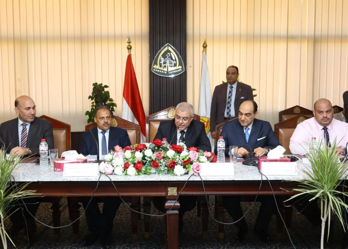 حوافز استثنائية للعاملين بجامعة الزقازيق..ودعم غير مسبوق للبحث العلمي 18 - جريدة المساء