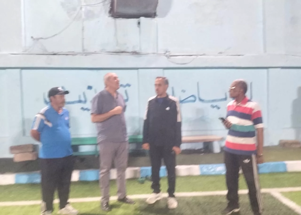 وكيل وزارة الشباب والرياضة بقنا يفاجئ مركز شباب مدينة قنا في أولى جولاته الميدانية 19 - جريدة المساء