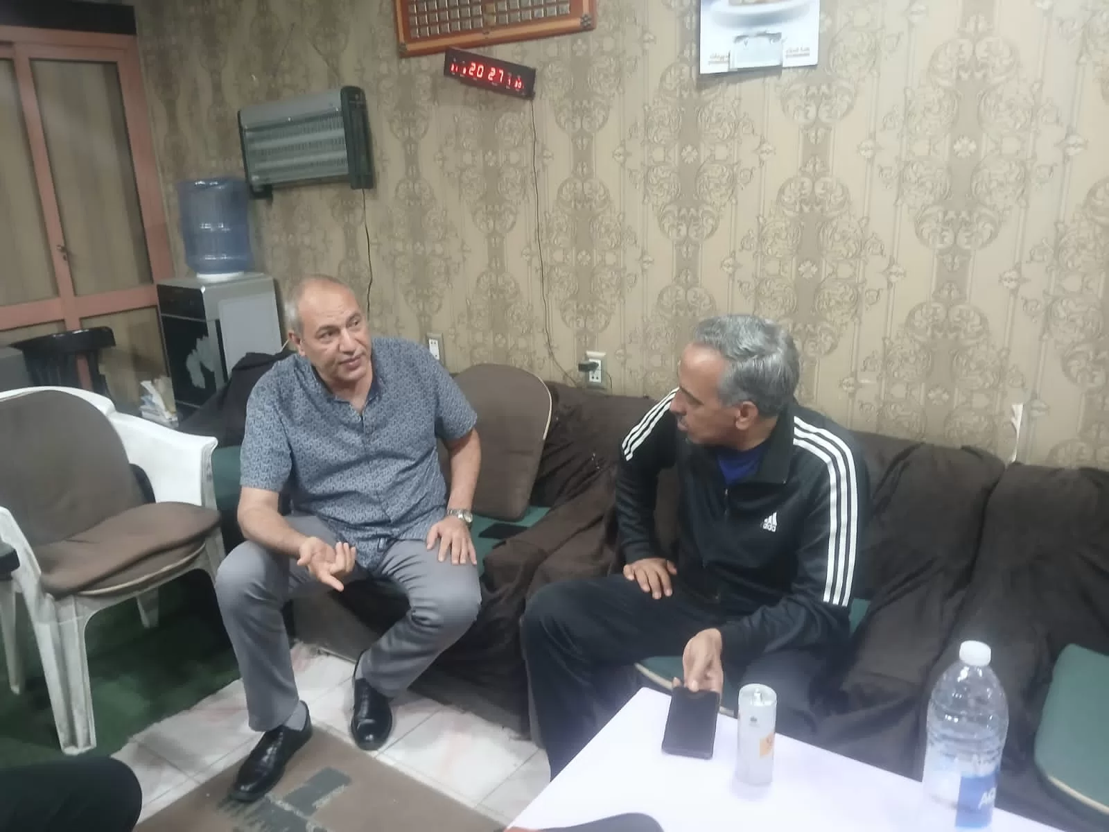 وكيل وزارة الشباب والرياضة بقنا يفاجئ مركز شباب مدينة قنا في أولى جولاته الميدانية 23 - جريدة المساء