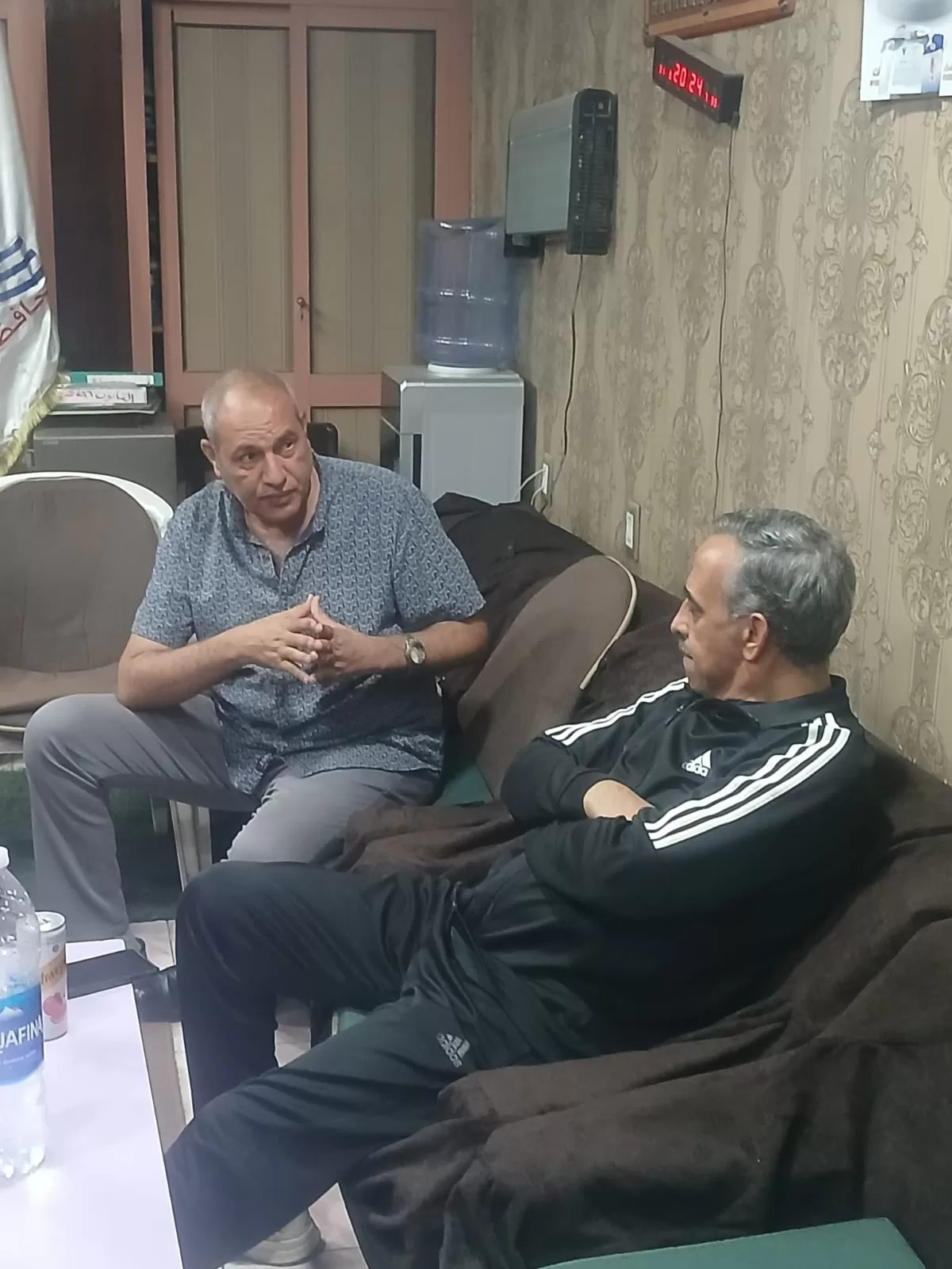 وكيل وزارة الشباب والرياضة بقنا يفاجئ مركز شباب مدينة قنا في أولى جولاته الميدانية 21 - جريدة المساء