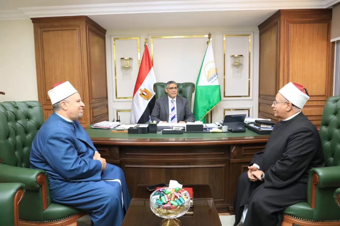 محافظ الجيزة يستقبل مدير مديرية الأوقاف الجديد لبحث خطط العمل المستقبلية 17 - جريدة المساء
