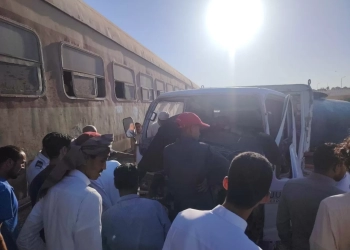 قطار مطروح يصطدم بسيارة والعناية الإلهية أنقذت الركاب 16 - جريدة المساء