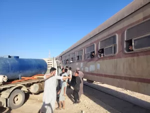 قطار مطروح يصطدم بسيارة والعناية الإلهية أنقذت الركاب 18 - جريدة المساء