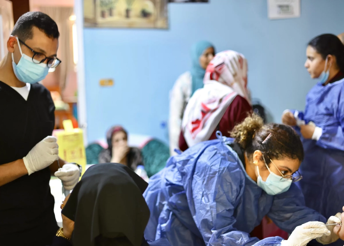 التضامن تنظم أول قافلة طبية للمسنين بدار السلمانية في الجيزة 17 - جريدة المساء