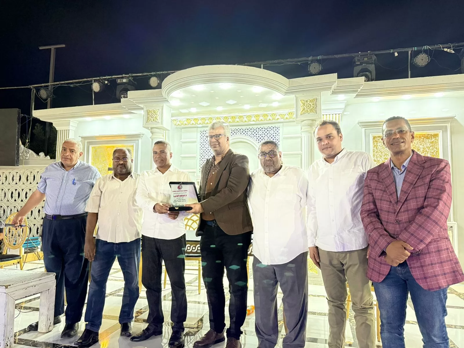 جمعية رعاية الأطباء بنقادة تكرم أبناء أعضائها المتفوقين دراسيًا 54 - جريدة المساء