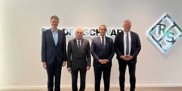 تعاون تعاون مصرى المانى فى الملاحة الجوية 2 - جريدة المساء تعاون تعاون مصرى المانى فى الملاحة الجوية 1 - جريدة المساء