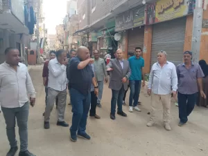 نائب محافظ الجيزة يتابع ميدانيا أعمال الخطة الاستثمارية للتطوير في 84 شارعا بمدينة أوسيم 25 - جريدة المساء