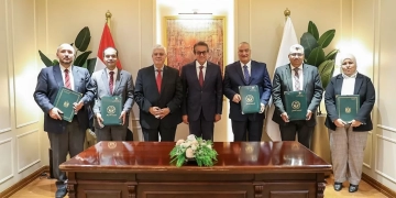 الصحة: توقيع 5 بروتوكولات تعاون لدعم الأطباء وتطوير سكنهم وبناء قدراتهم المهنية 1 - جريدة المساء