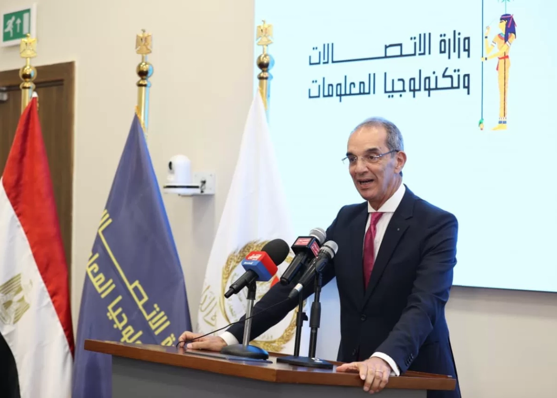 وزيرا الاتصالات والتموين يطلقان استمارة تحديث بيانات المواطنين ببورسعيد 18 - جريدة المساء