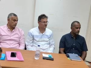  وكيل وزارة مدير تعليم مطروح تجتمع مع مديري الإدارات التعليمية  19 - جريدة المساء